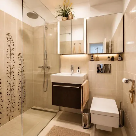 Bright 2br Business & - Nivy - Balcony - Fast Wifi Bratislava
