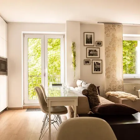 Bright 2br Business & - Nivy - Balcony - Fast Wifi Apartment Bratislava