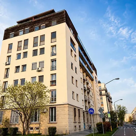 Bright 2br Business & - Nivy - Balcony - Fast Wifi * Bratislava
