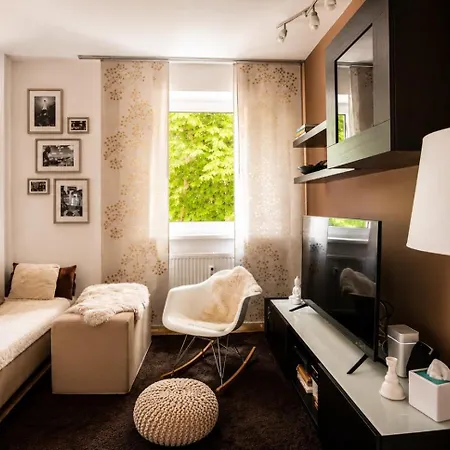Bright 2br Business & - Nivy - Balcony - Fast Wifi Apartment Bratislava