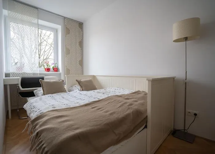 Spacious 2br - Nivy Mall - Fast Wifi - Balcony With View - Flex Check-in Lägenhet